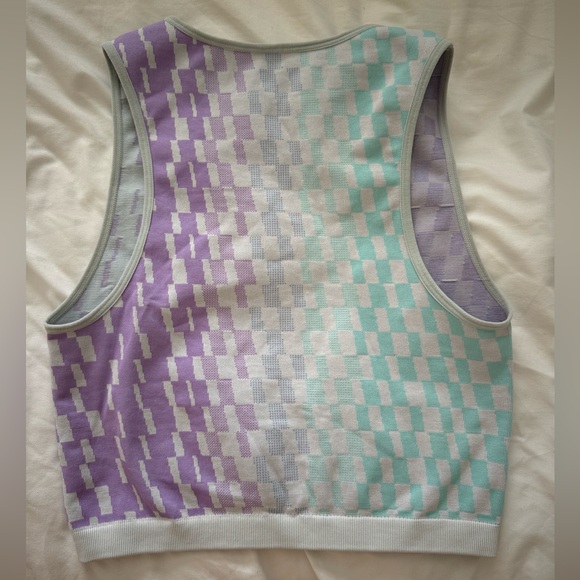 FABletics Tank - Picture 2 of 2